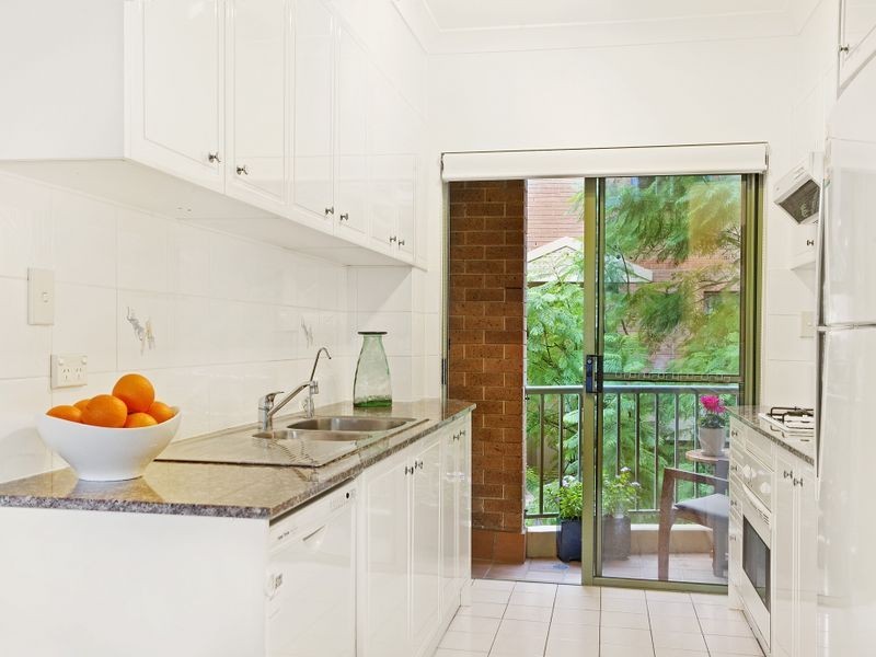 15/292-298 Burns Bay Road, Lane Cove NSW 2066