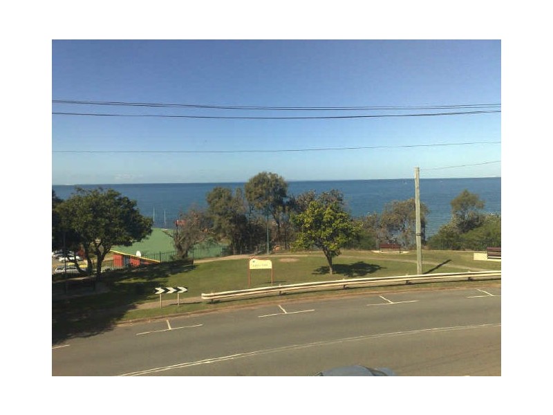 89 Marine Parade, Redcliffe QLD 4020