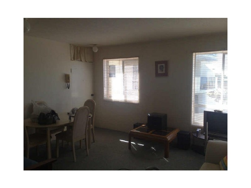 89 Marine Parade, Redcliffe QLD 4020