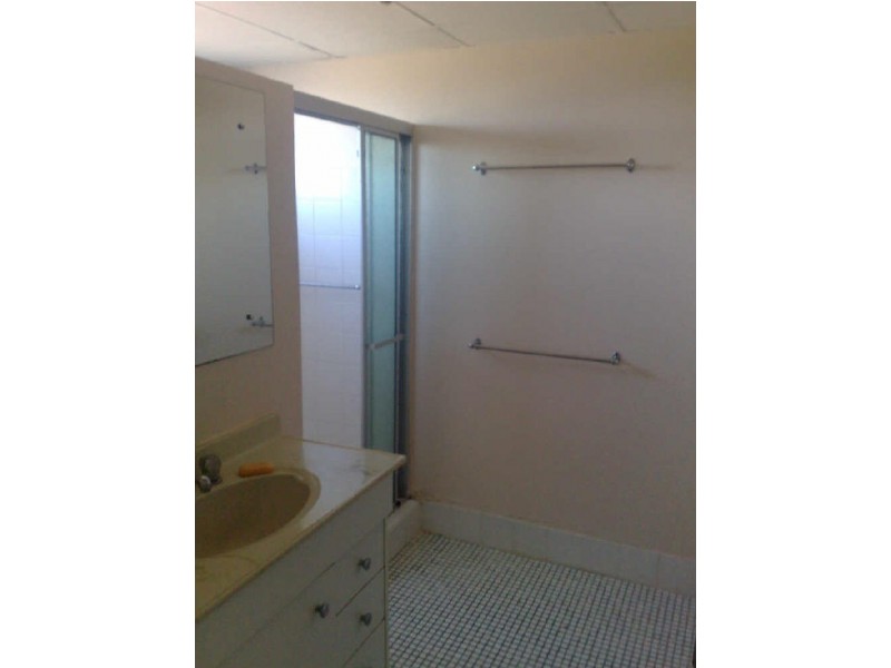 89 Marine Parade, Redcliffe QLD 4020