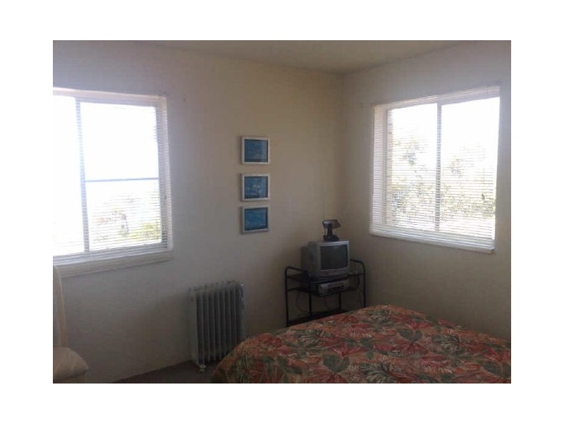 89 Marine Parade, Redcliffe QLD 4020