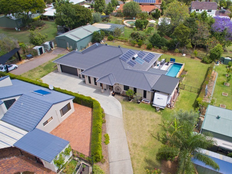 25 Clive Road, Birkdale QLD 4159