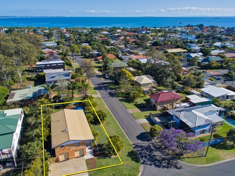 54 Bates Drive, Birkdale QLD 4159