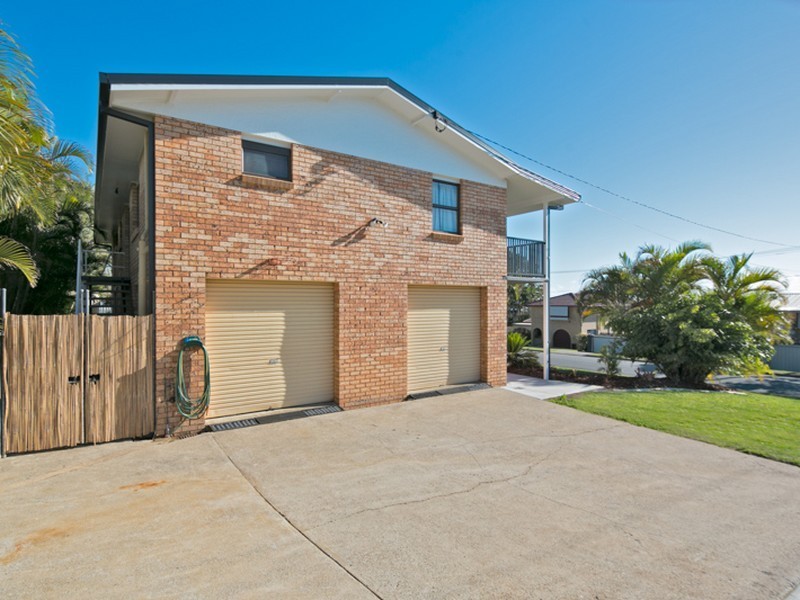 54 Bates Drive, Birkdale QLD 4159