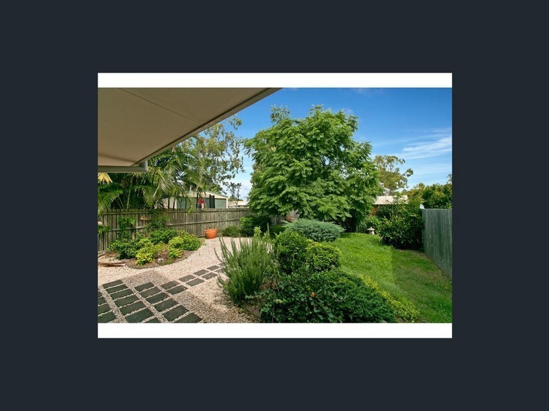 16 Mooroondu Road, Thorneside QLD 4158