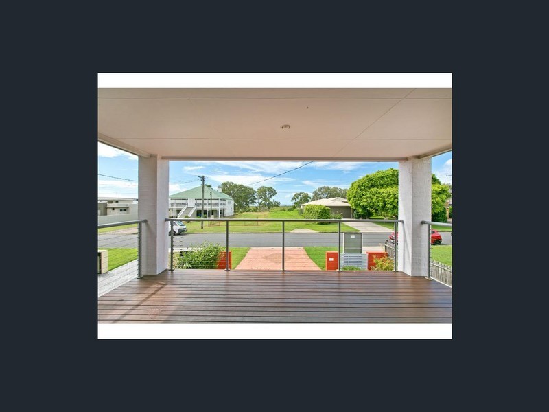 16 Mooroondu Road, Thorneside QLD 4158