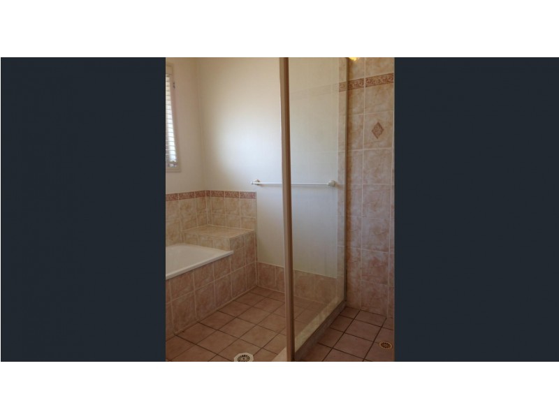 62 Bailey Road, Birkdale QLD 4159