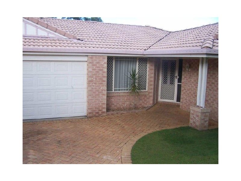 62 Clive Road, Birkdale QLD 4159
