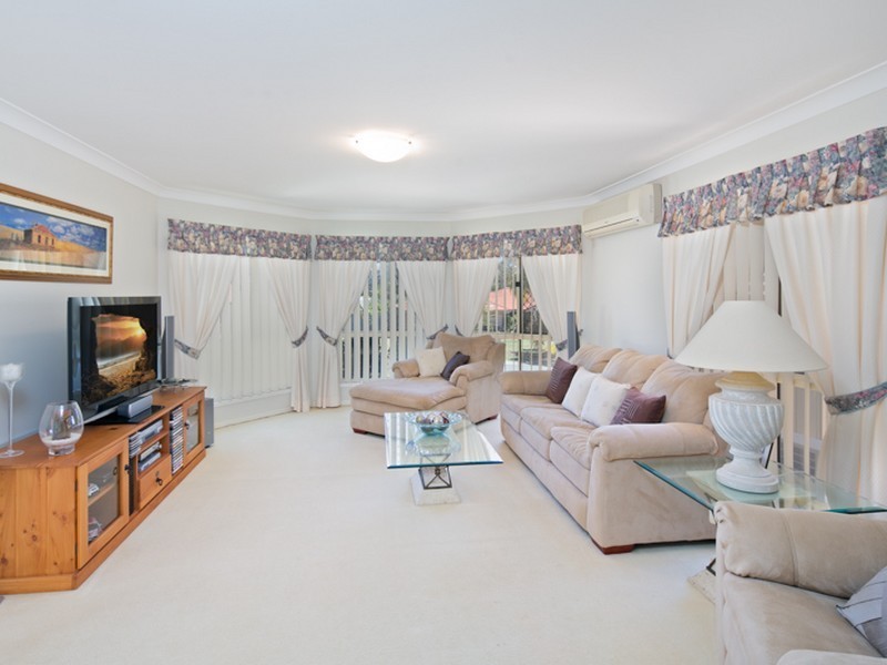 8 Hodges Close, Wellington Point QLD 4160