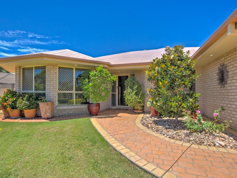 8 Hodges Close, Wellington Point QLD 4160
