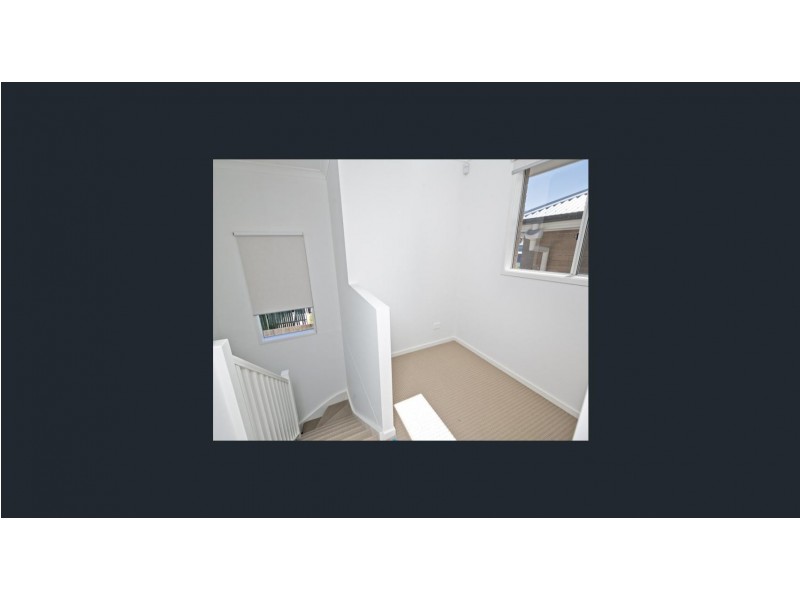 2/6 Collingwood Road, Birkdale QLD 4159