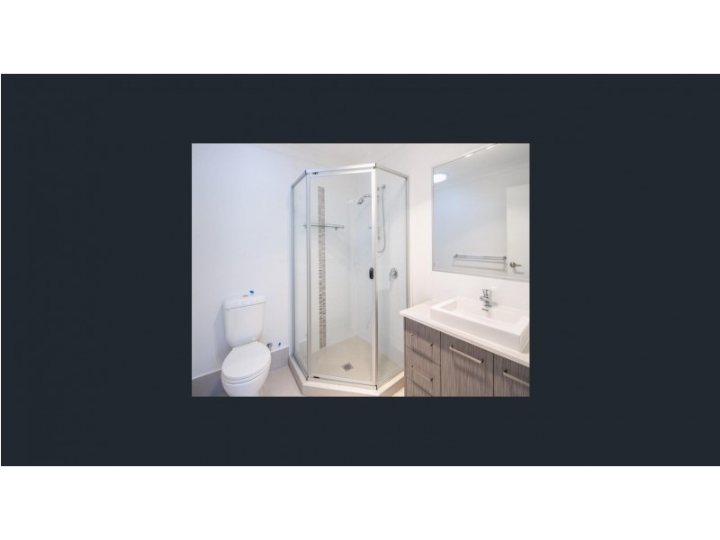 2/6 Collingwood Road, Birkdale QLD 4159