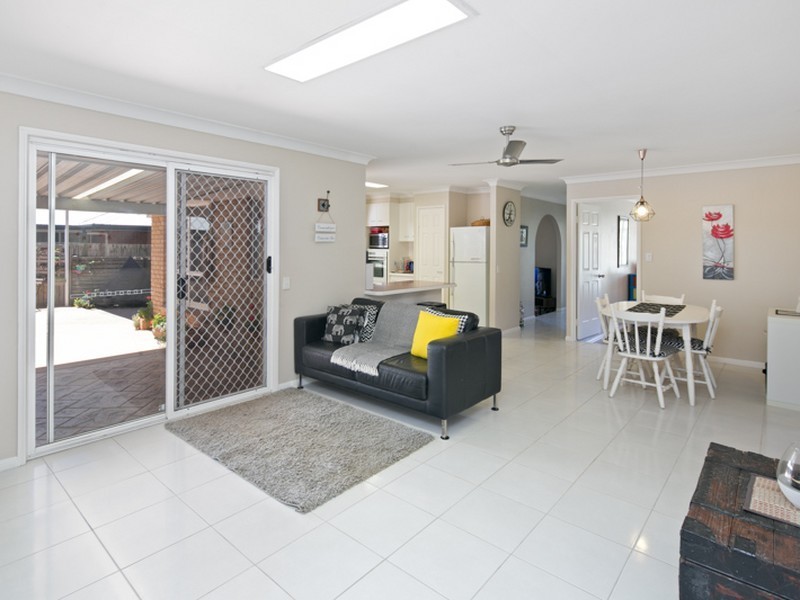 58 Hailey Drive, Birkdale QLD 4159