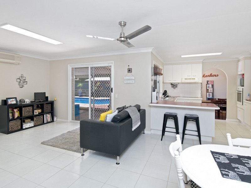 58 Hailey Drive, Birkdale QLD 4159