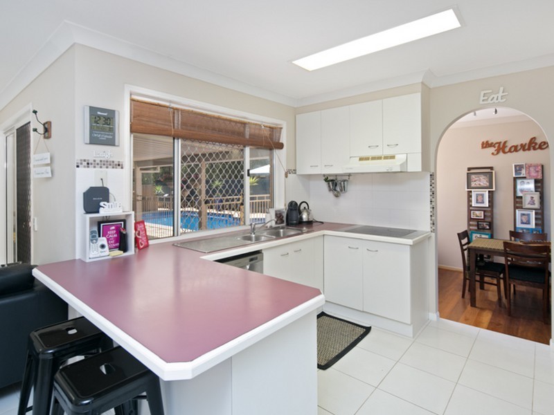 58 Hailey Drive, Birkdale QLD 4159