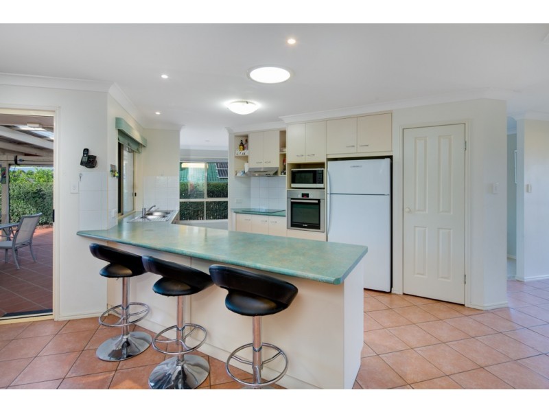 89 Creek Road, Birkdale QLD 4159