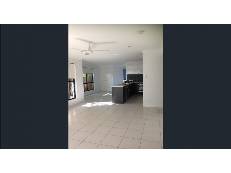 3/9 Pistachio Court, Birkdale QLD 4159