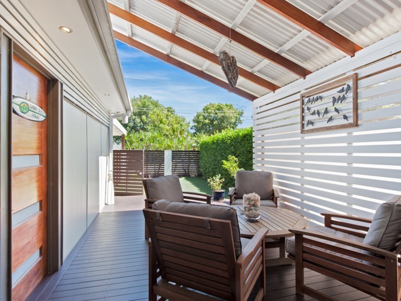 11 Daniel Street, Lota QLD 4179