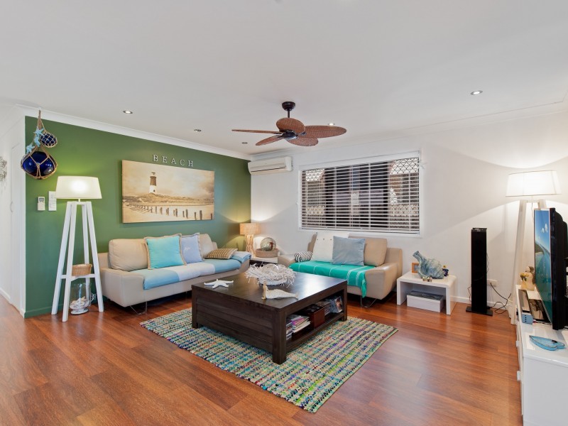 11 Daniel Street, Lota QLD 4179