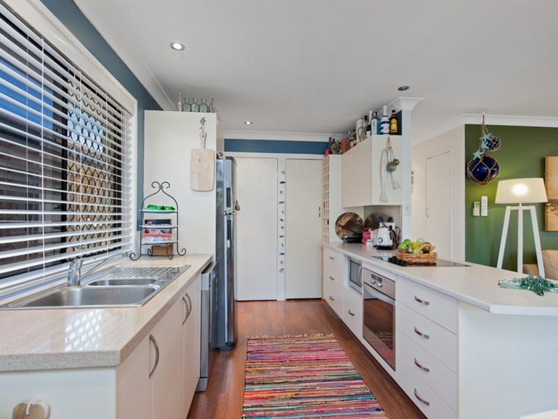 11 Daniel Street, Lota QLD 4179