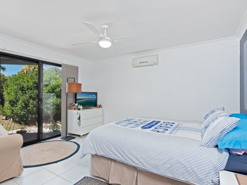 11 Daniel Street, Lota QLD 4179