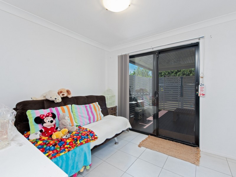 11 Daniel Street, Lota QLD 4179