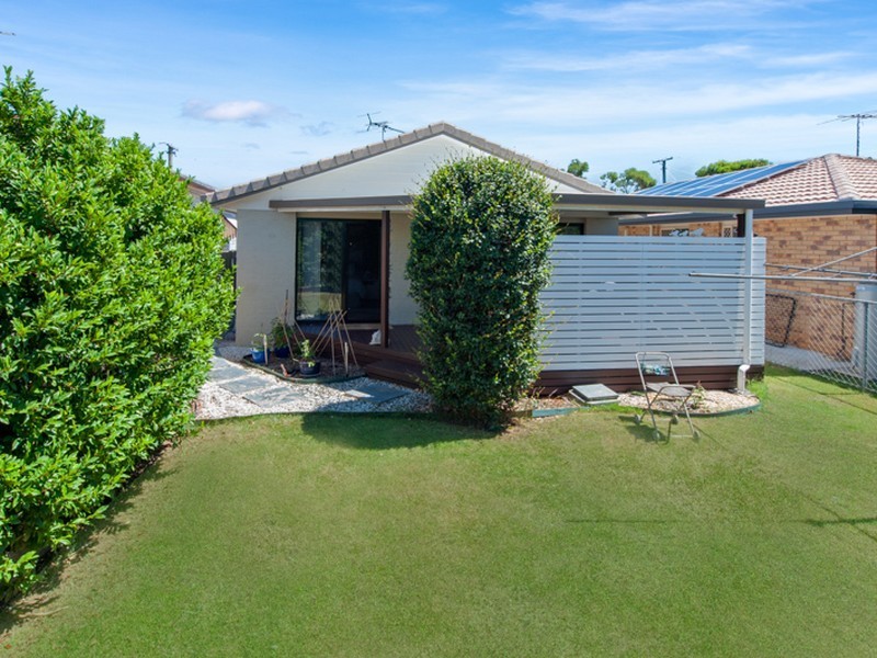 11 Daniel Street, Lota QLD 4179