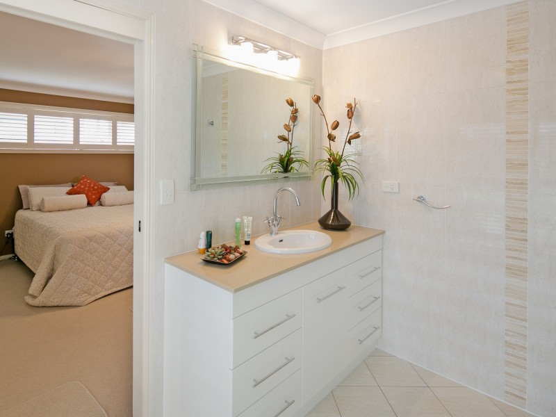 46 Mary Pleasant Drive, Birkdale QLD 4159