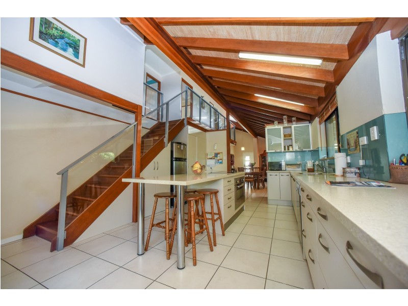 16 Sunview Street, Thornlands QLD 4164