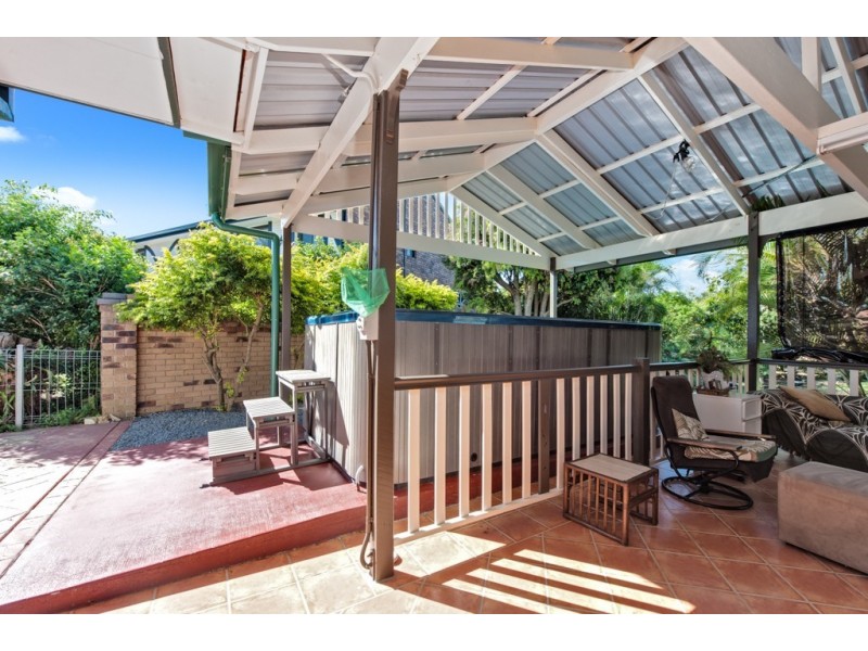 11 Ruth Street, Birkdale QLD 4159