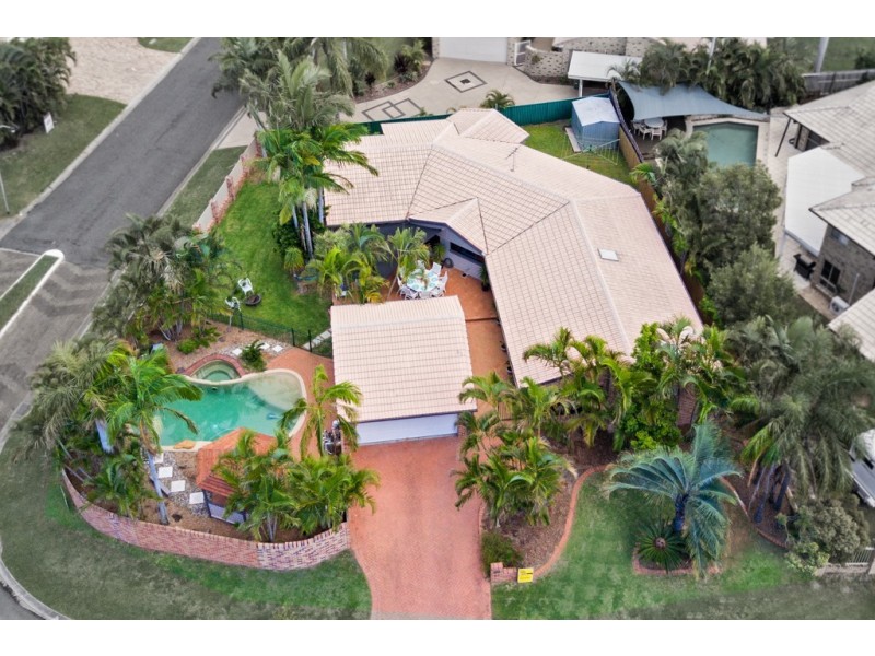 65 Dorsal Drive, Birkdale QLD 4159