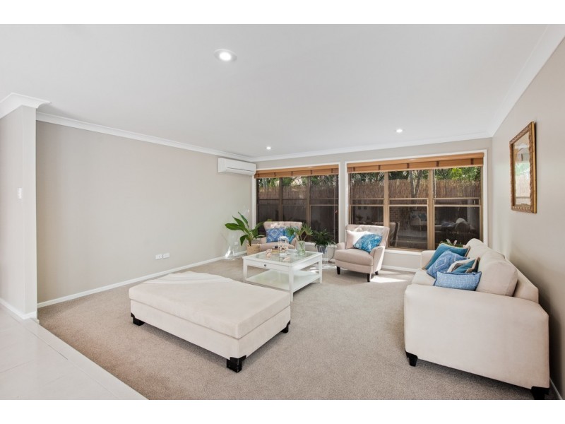 65 Dorsal Drive, Birkdale QLD 4159