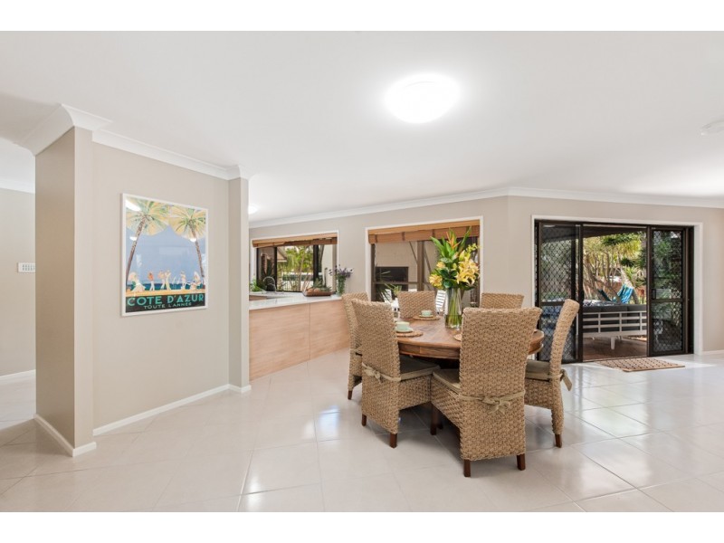 65 Dorsal Drive, Birkdale QLD 4159