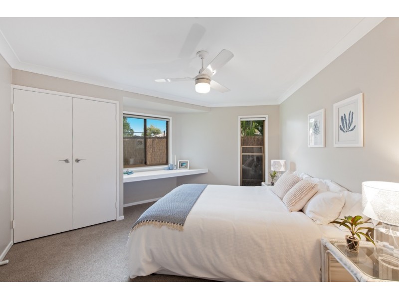 65 Dorsal Drive, Birkdale QLD 4159