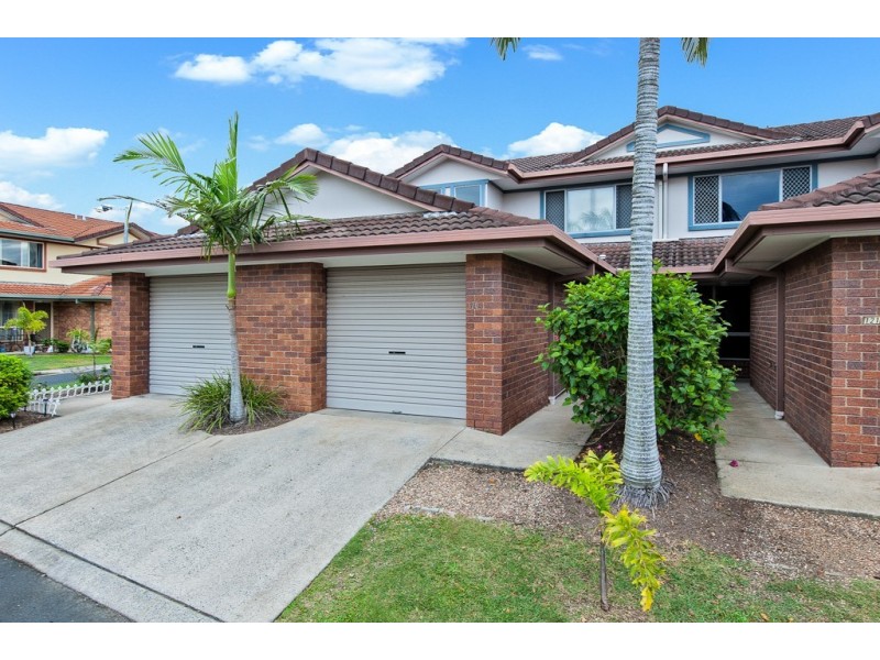 Unit 120/9 Bayside Court, Thorneside QLD 4158