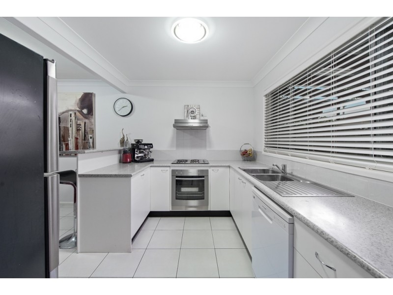 Unit 120/9 Bayside Court, Thorneside QLD 4158
