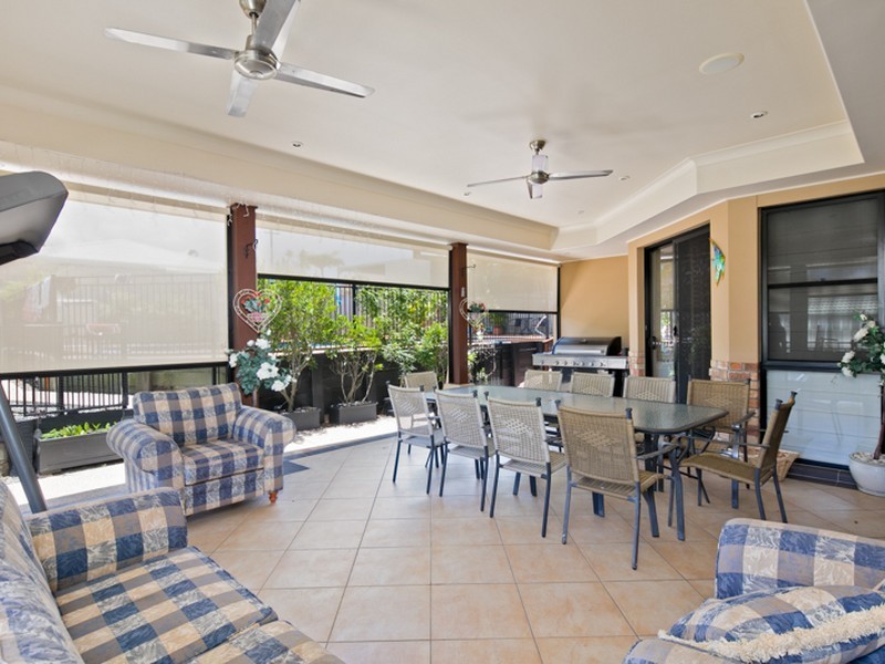 16 Creswick Place, Birkdale QLD 4159