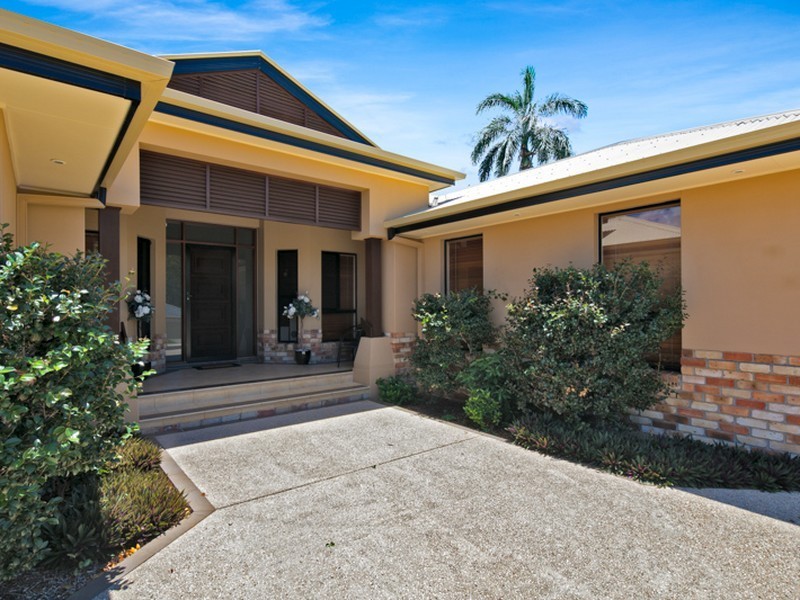 16 Creswick Place, Birkdale QLD 4159