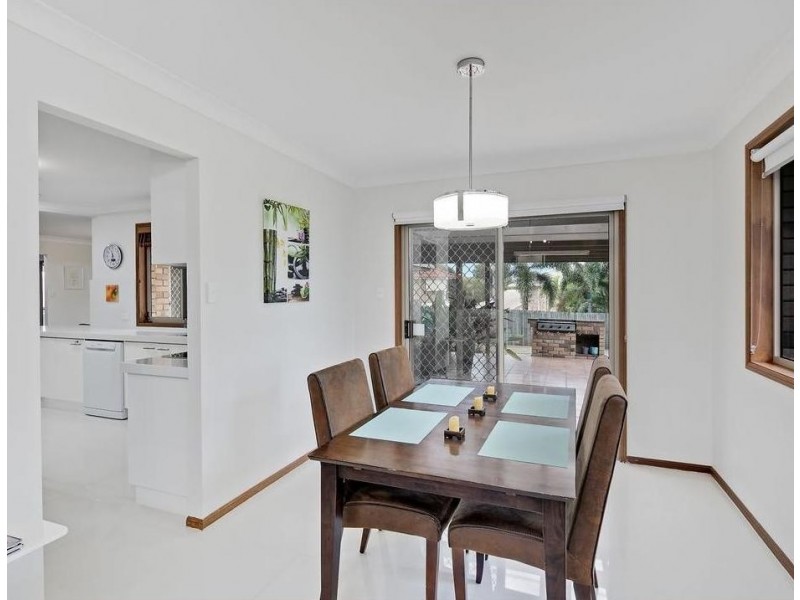 3 Burgess Court, Wellington Point QLD 4160