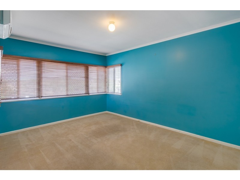 267 Railway Parade, Birkdale QLD 4159
