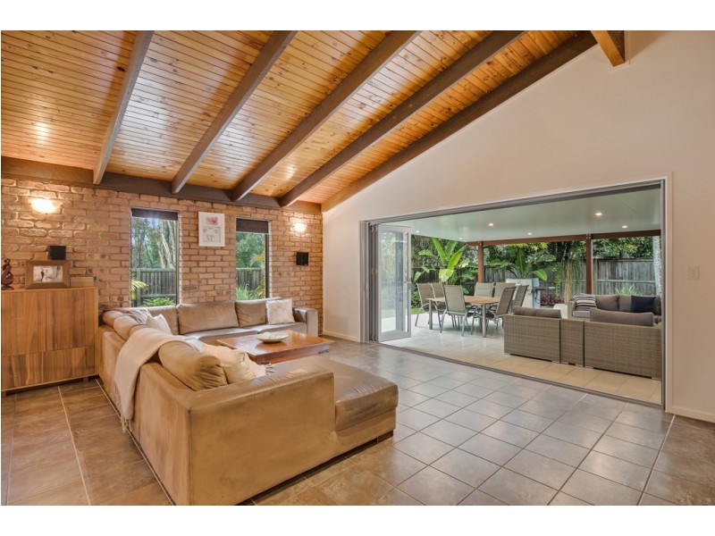 13 Bailey Road, Birkdale QLD 4159