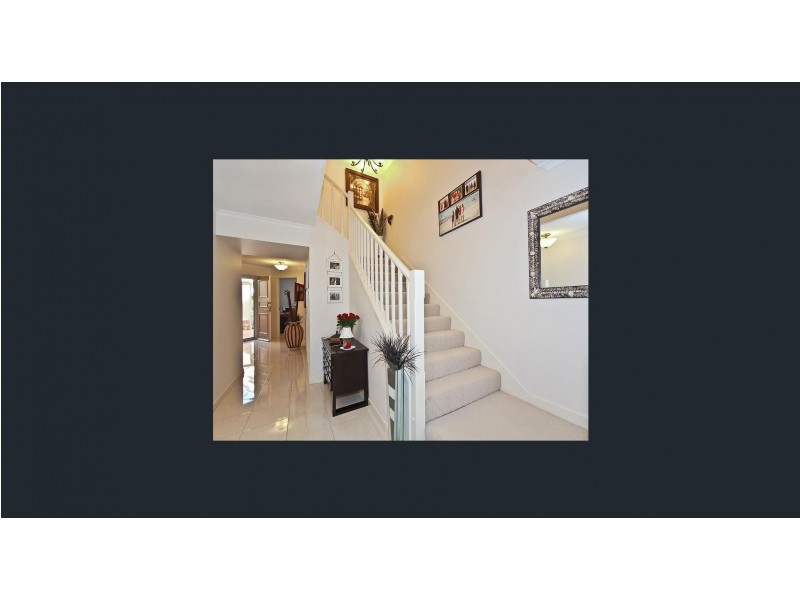 Villa 27/3 Marina Crescent, Hollywell QLD 4216