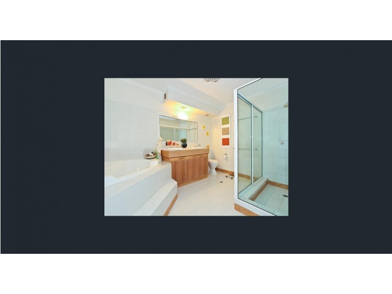 Villa 27/3 Marina Crescent, Hollywell QLD 4216