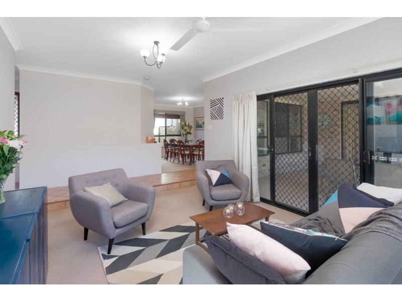 21 Lawn Terrace, Capalaba QLD 4157