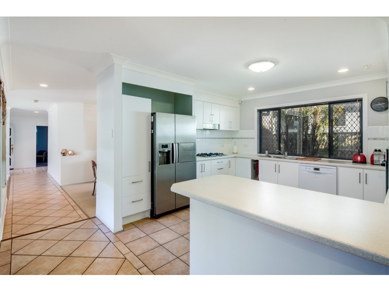 21 Lawn Terrace, Capalaba QLD 4157