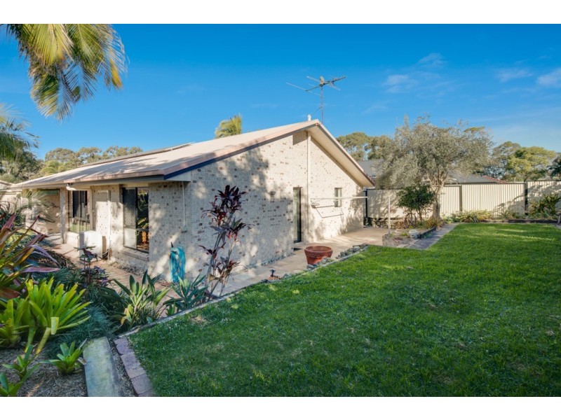 21 Lawn Terrace, Capalaba QLD 4157