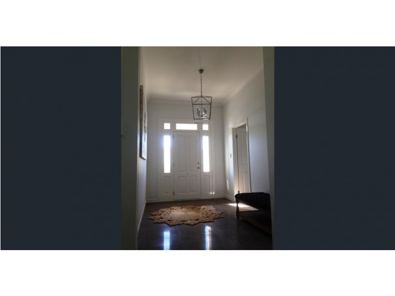 9 Somersby Court, Birkdale QLD 4159