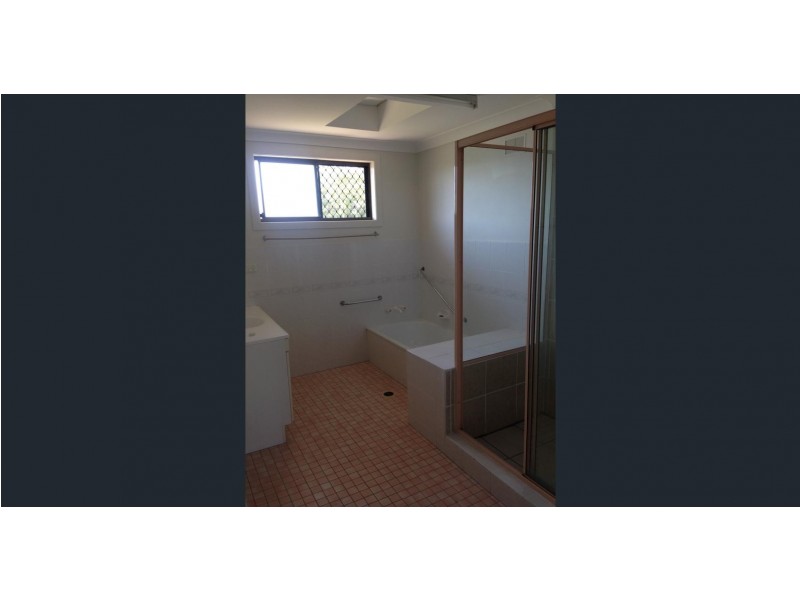 60 Agnes Street, Birkdale QLD 4159