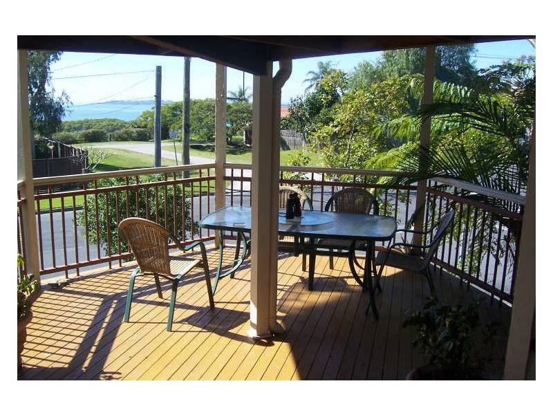 36 Mooroondu Road, Thorneside QLD 4158