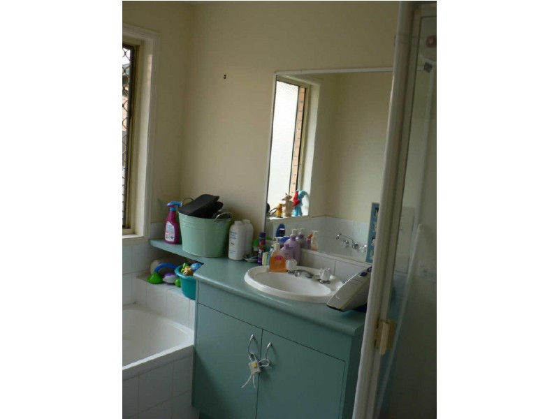 10 Magdalene St, Wynnum West QLD 4178